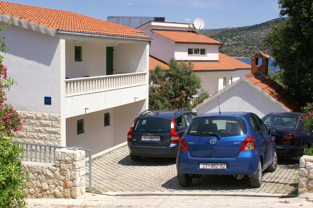 Apartments By The Sea Razanj, Rogoznica - 4253 Kültér fotó