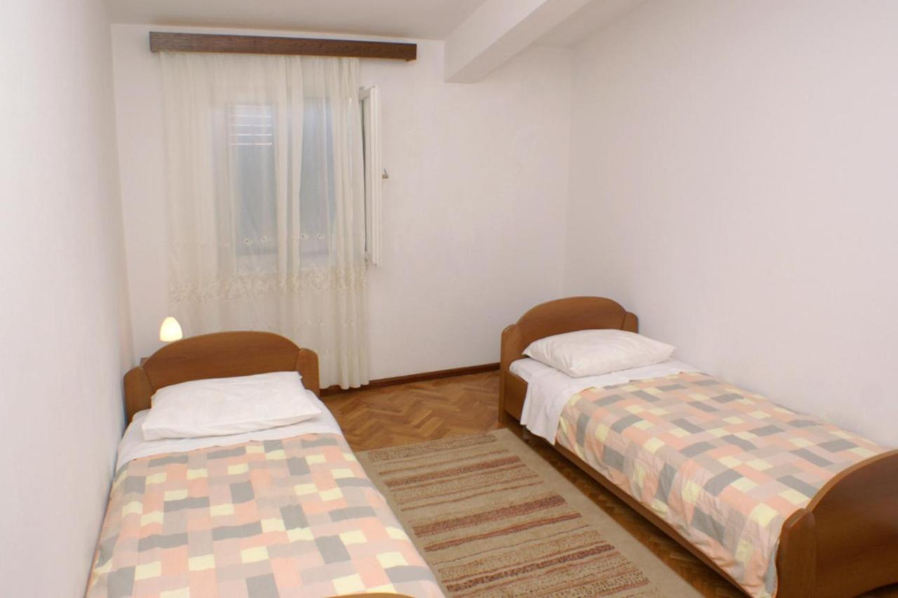 Apartments By The Sea Razanj, Rogoznica - 4253 Kültér fotó