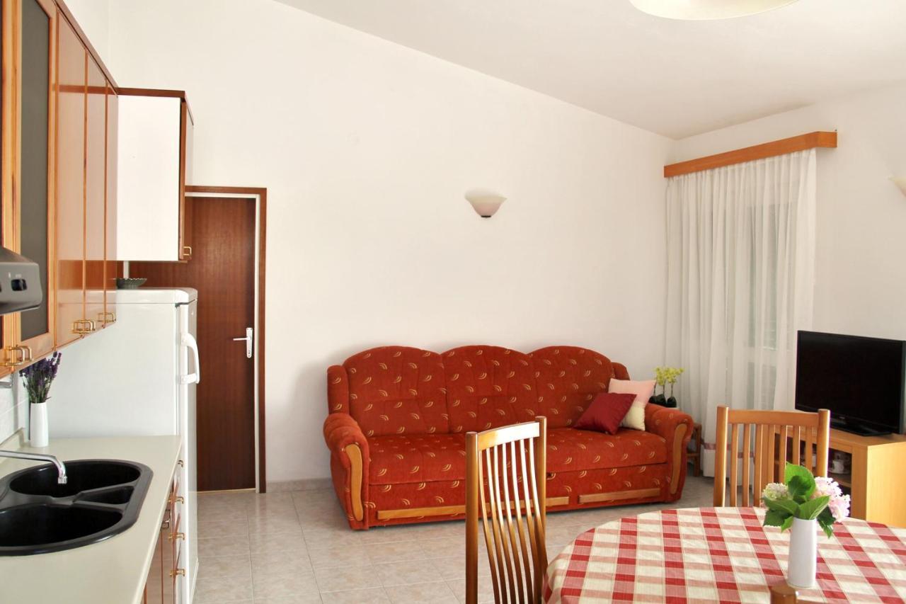 Apartments By The Sea Razanj, Rogoznica - 4253 Kültér fotó